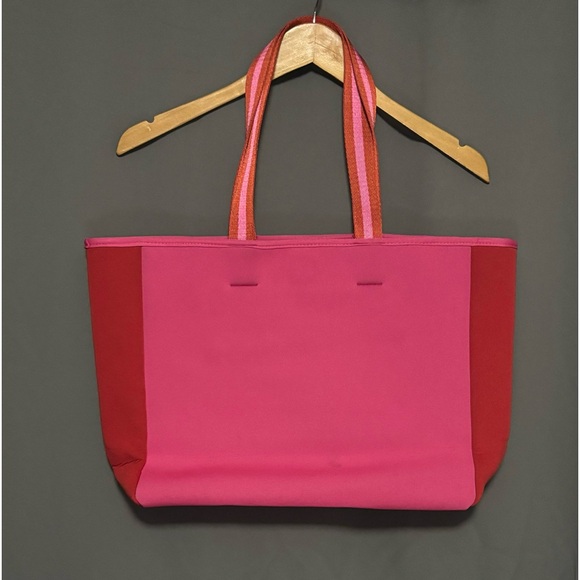 Summersalt Neoprene Beach Tote in
Pink/Red - Picture 2 of 6